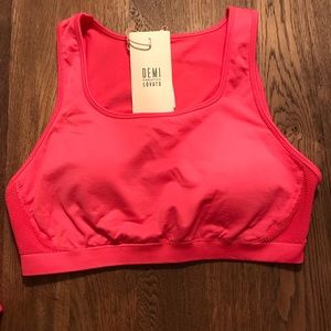 NWT! Demi Lovato Fabletics sports bra- Hot Pink- M